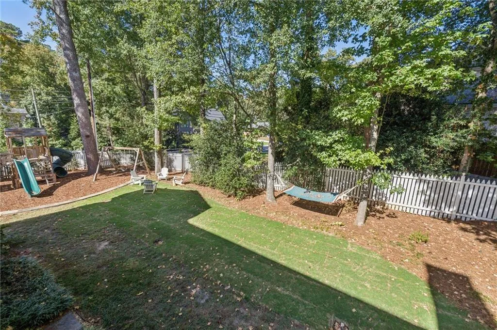 4550 E Brookhaven Drive Ne, Brookhaven, Georgia 30319, 4 Bedrooms Bedrooms, ,3 BathroomsBathrooms,Residential,For Sale,4550 E Brookhaven Drive Ne,7665587