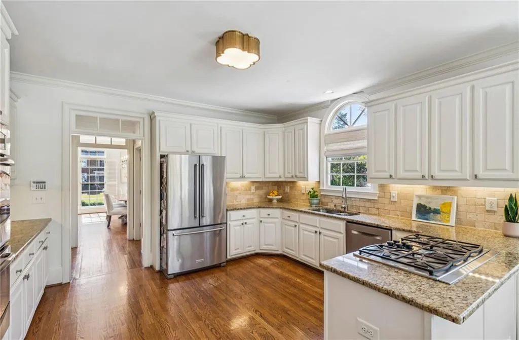 4550 E Brookhaven Drive Ne, Brookhaven, Georgia 30319, 4 Bedrooms Bedrooms, ,3 BathroomsBathrooms,Residential,For Sale,4550 E Brookhaven Drive Ne,7665587