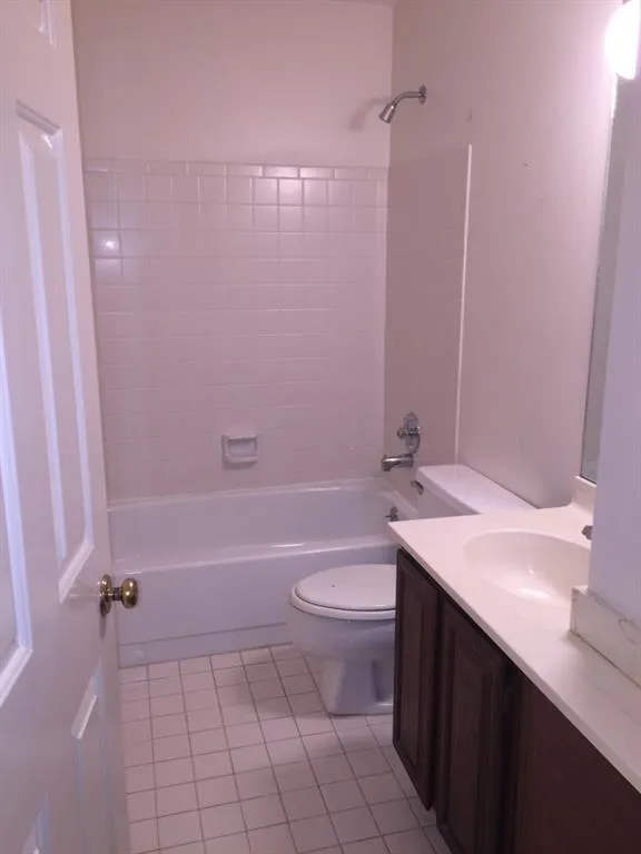 14 Huntington Place Drive Unit 14, Sandy Springs, Georgia 30350, 3 Bedrooms Bedrooms, ,2 BathroomsBathrooms,Residential,Sold,14 Huntington Place Drive Unit 14,5888085