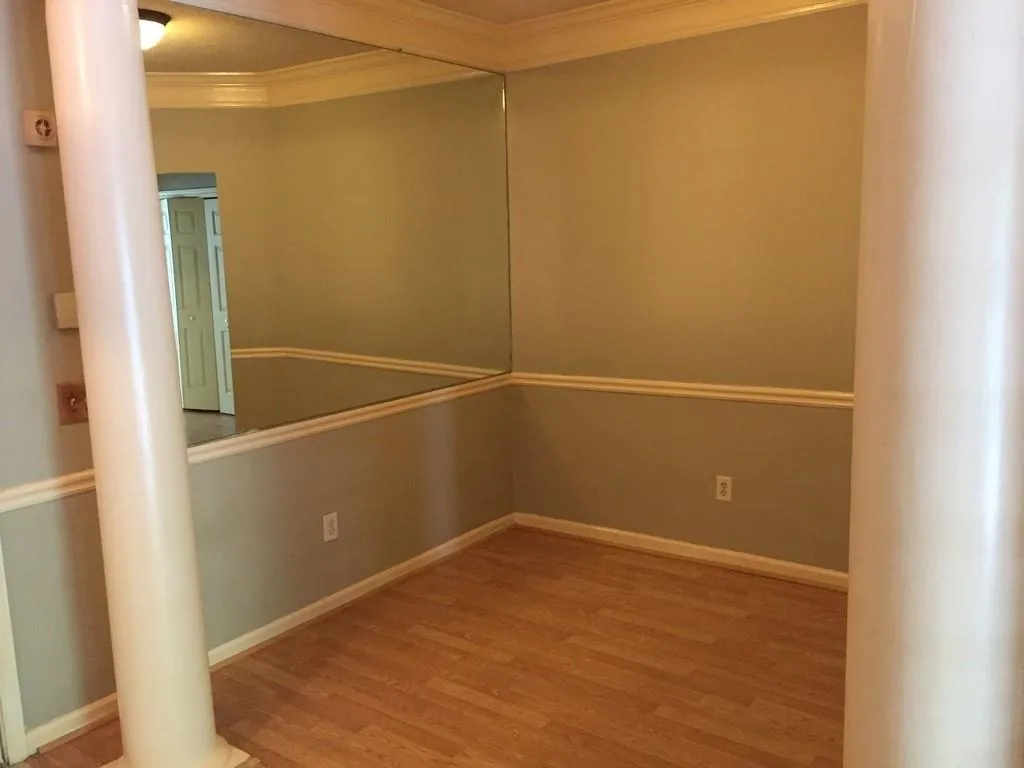 5559 Glenridge Drive Unit 1107, Sandy Springs, Georgia 30342, 1 Bedroom Bedrooms, ,1 BathroomBathrooms,Residential,Sold,5559 Glenridge Drive Unit 1107,6599609