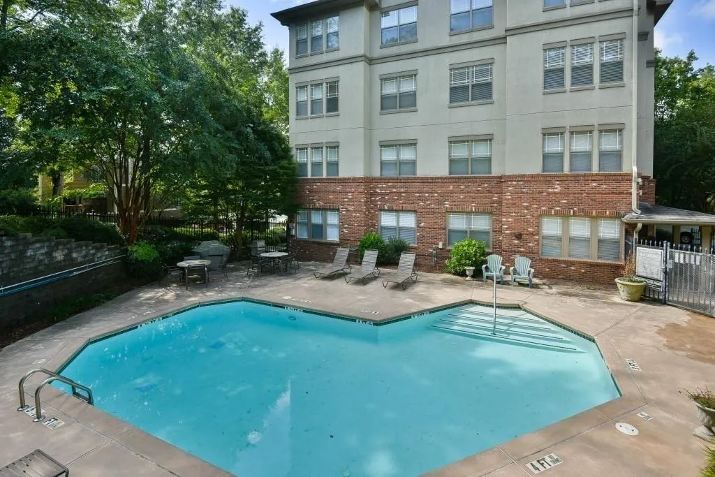 5559 Glenridge Drive Unit 1107, Sandy Springs, Georgia 30342, 1 Bedroom Bedrooms, ,1 BathroomBathrooms,Residential,Sold,5559 Glenridge Drive Unit 1107,6599609