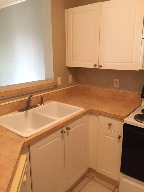 5559 Glenridge Drive Unit 1107, Sandy Springs, Georgia 30342, 1 Bedroom Bedrooms, ,1 BathroomBathrooms,Residential,Sold,5559 Glenridge Drive Unit 1107,6599609
