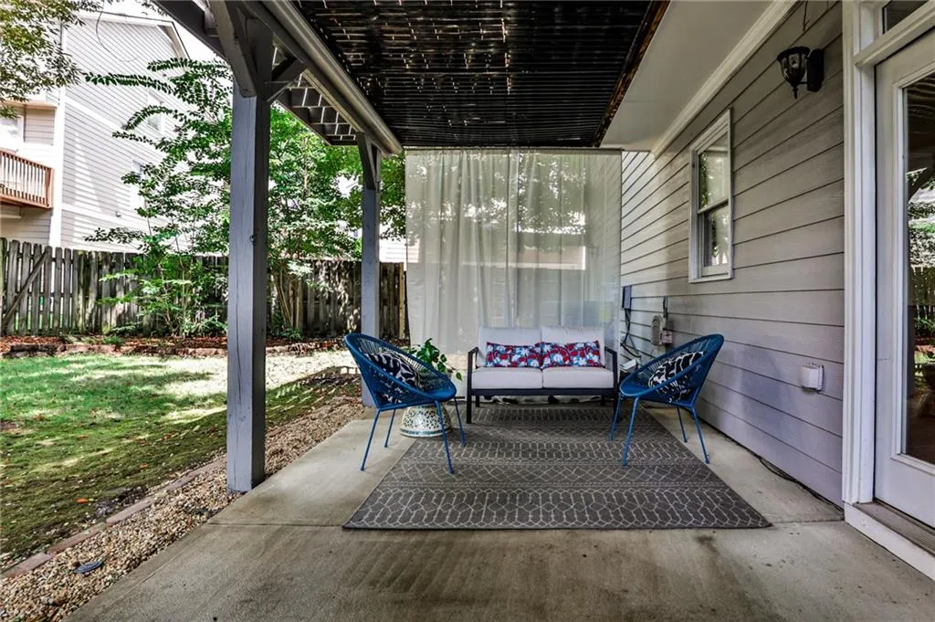 2204 Parkview Run Nw, Atlanta, Georgia 30318, 3 Bedrooms Bedrooms, ,2 BathroomsBathrooms,Residential,For Sale,2204 Parkview Run Nw,7638328