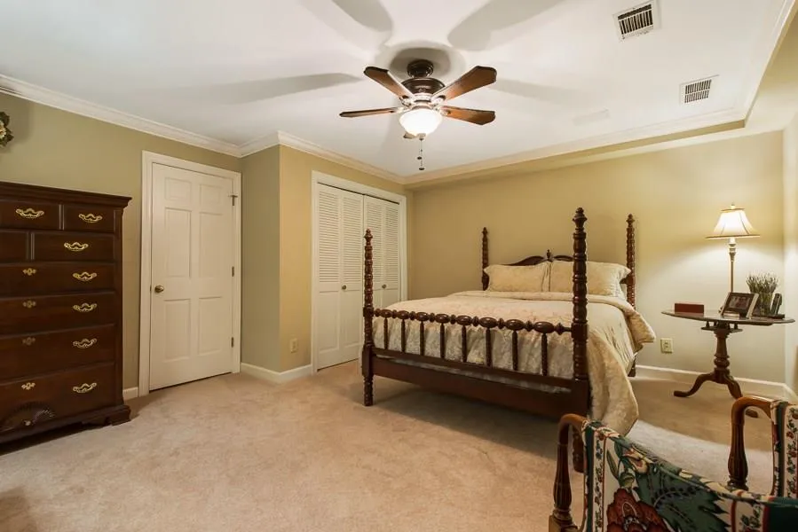 335 Quiet Water Lane, Sandy Springs, Georgia 30350, 5 Bedrooms Bedrooms, ,4 BathroomsBathrooms,Residential,Sold,335 Quiet Water Lane,5691087