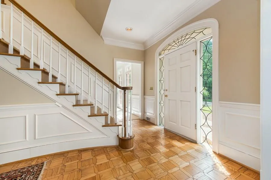 335 Quiet Water Lane, Sandy Springs, Georgia 30350, 5 Bedrooms Bedrooms, ,4 BathroomsBathrooms,Residential,Sold,335 Quiet Water Lane,5691087