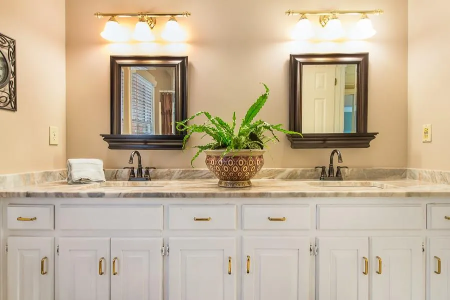 335 Quiet Water Lane, Sandy Springs, Georgia 30350, 5 Bedrooms Bedrooms, ,4 BathroomsBathrooms,Residential,Sold,335 Quiet Water Lane,5691087