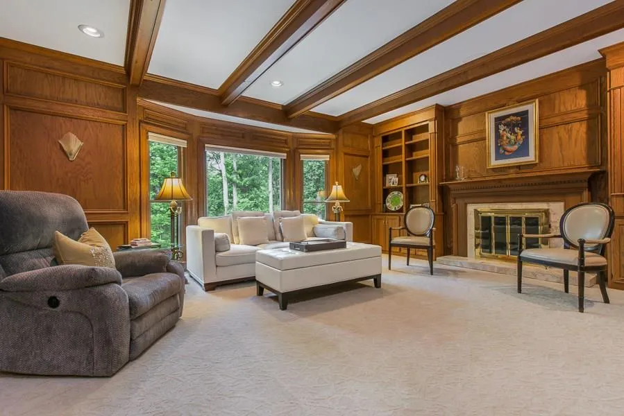 335 Quiet Water Lane, Sandy Springs, Georgia 30350, 5 Bedrooms Bedrooms, ,4 BathroomsBathrooms,Residential,Sold,335 Quiet Water Lane,5691087