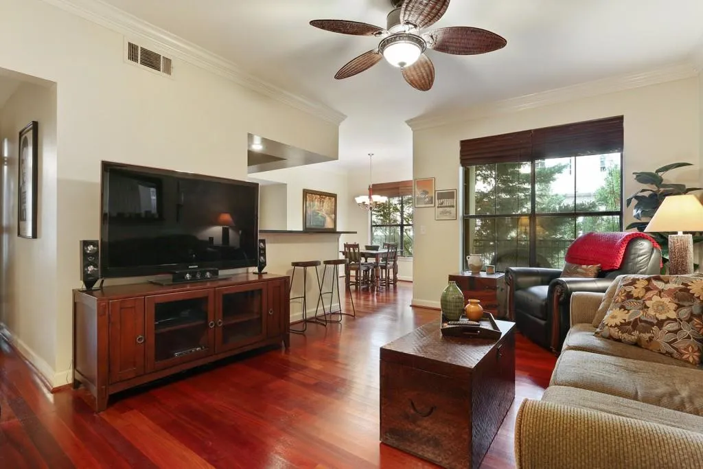 3777 Peachtree Road Unit 1723, Brookhaven, Georgia 30319, 2 Bedrooms Bedrooms, ,2 BathroomsBathrooms,Residential,Sold,3777 Peachtree Road Unit 1723,5825949
