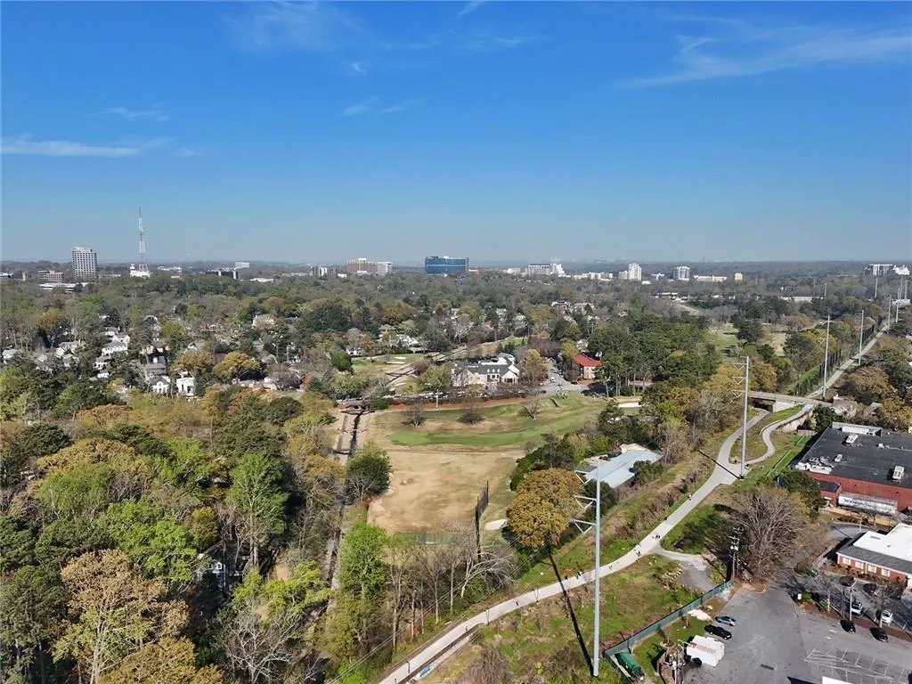 Around the corner from Ansley Golf Club