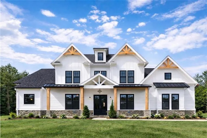 121 Palisade Drive, Rydal, Georgia 30171