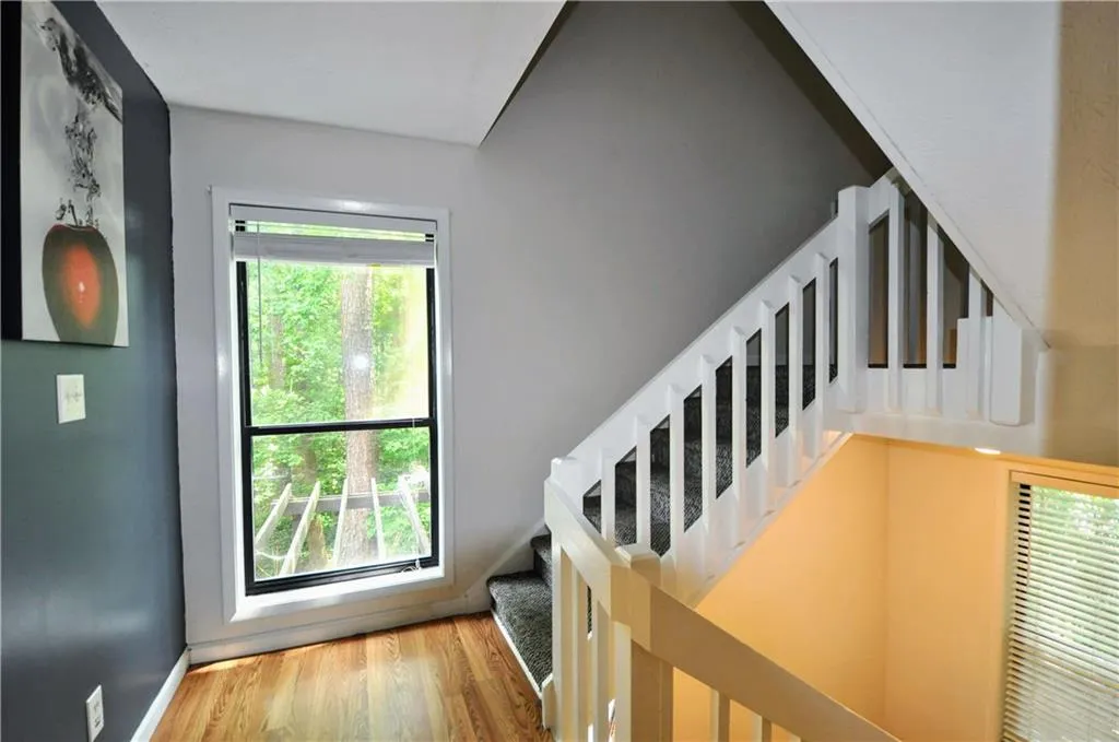 504 River Run Drive, Sandy Springs, Georgia 30350, 2 Bedrooms Bedrooms, ,1 BathroomBathrooms,Residential,Sold,504 River Run Drive,6902505