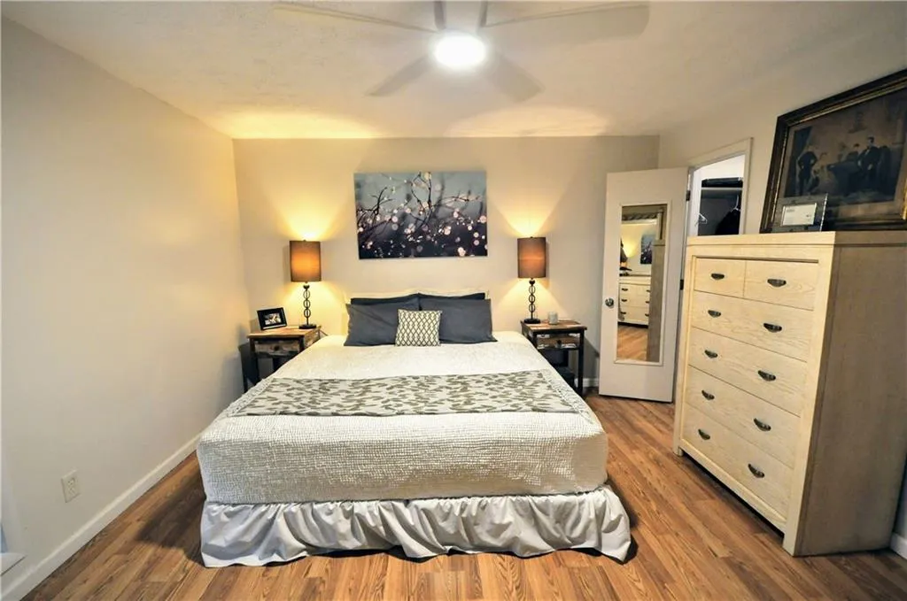 504 River Run Drive, Sandy Springs, Georgia 30350, 2 Bedrooms Bedrooms, ,1 BathroomBathrooms,Residential,Sold,504 River Run Drive,6902505