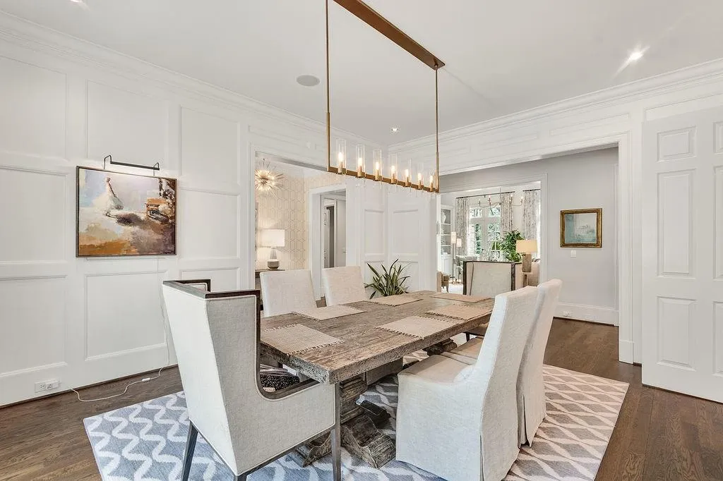 65 N Devereaux Court Nw, Atlanta, Georgia 30327, 6 Bedrooms Bedrooms, ,6 BathroomsBathrooms,Residential,Sold,65 N Devereaux Court Nw,7030837