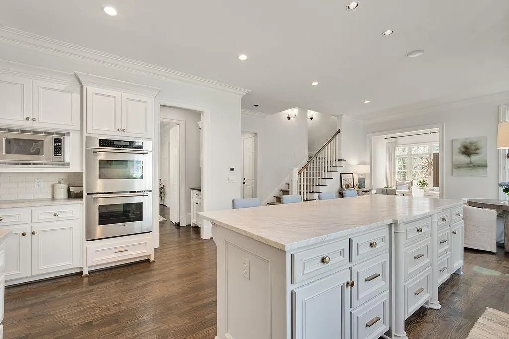 65 N Devereaux Court Nw, Atlanta, Georgia 30327, 6 Bedrooms Bedrooms, ,6 BathroomsBathrooms,Residential,Sold,65 N Devereaux Court Nw,7030837