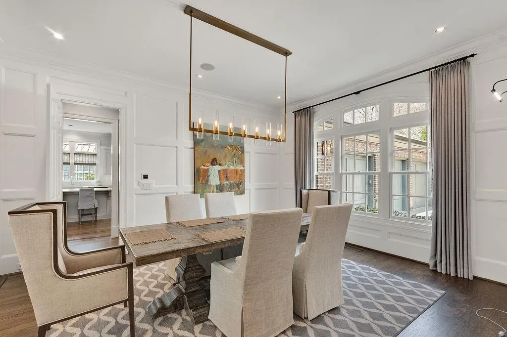 65 N Devereaux Court Nw, Atlanta, Georgia 30327, 6 Bedrooms Bedrooms, ,6 BathroomsBathrooms,Residential,Sold,65 N Devereaux Court Nw,7030837