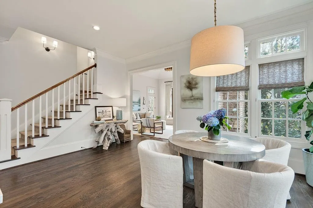 65 N Devereaux Court Nw, Atlanta, Georgia 30327, 6 Bedrooms Bedrooms, ,6 BathroomsBathrooms,Residential,Sold,65 N Devereaux Court Nw,7030837