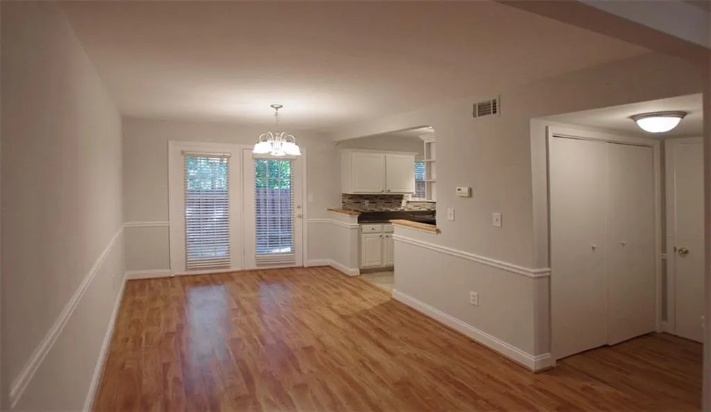 801 Brighton Point, Sandy Springs, Georgia 30328, 2 Bedrooms Bedrooms, ,2 BathroomsBathrooms,Residential,Sold,801 Brighton Point,5906723