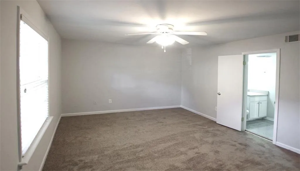 801 Brighton Point, Sandy Springs, Georgia 30328, 2 Bedrooms Bedrooms, ,2 BathroomsBathrooms,Residential,Sold,801 Brighton Point,5906723