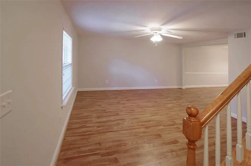801 Brighton Point, Sandy Springs, Georgia 30328, 2 Bedrooms Bedrooms, ,2 BathroomsBathrooms,Residential,Sold,801 Brighton Point,5906723