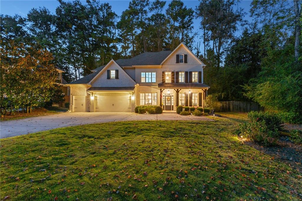 580 Windsor Parkway, Atlanta, Georgia 30342, 5 Bedrooms Bedrooms, ,4 BathroomsBathrooms,Residential,Sold,580 Windsor Parkway,7286861