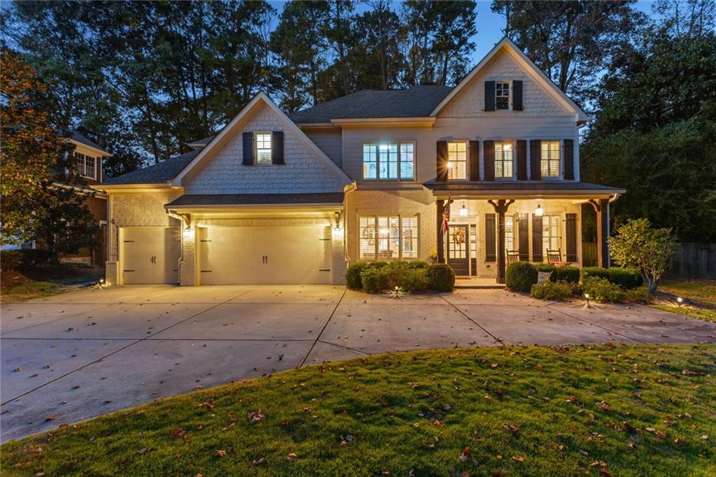 580 Windsor Parkway, Atlanta, Georgia 30342, 5 Bedrooms Bedrooms, ,4 BathroomsBathrooms,Residential,Sold,580 Windsor Parkway,7286861