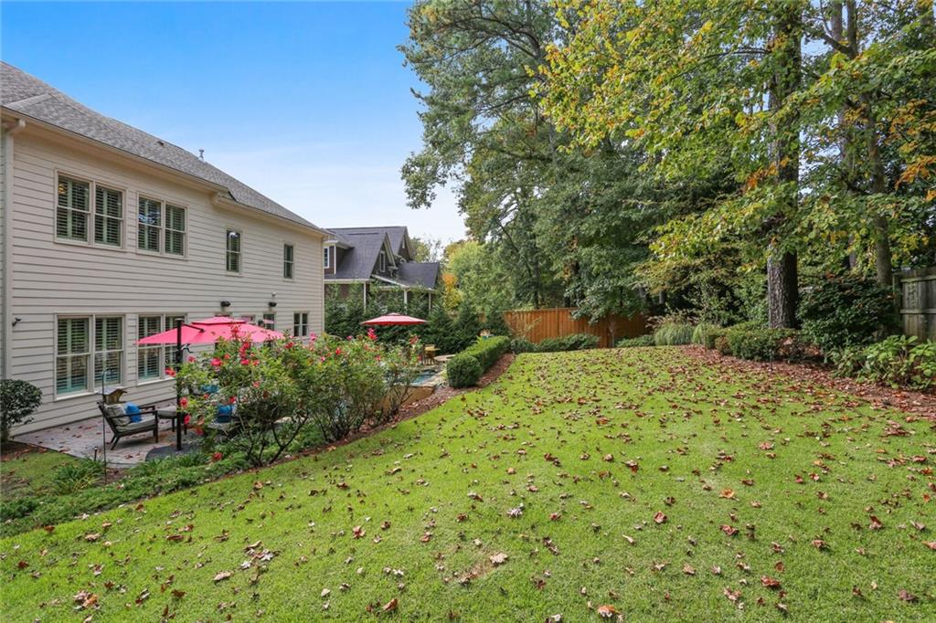 580 Windsor Parkway, Atlanta, Georgia 30342, 5 Bedrooms Bedrooms, ,4 BathroomsBathrooms,Residential,Sold,580 Windsor Parkway,7286861