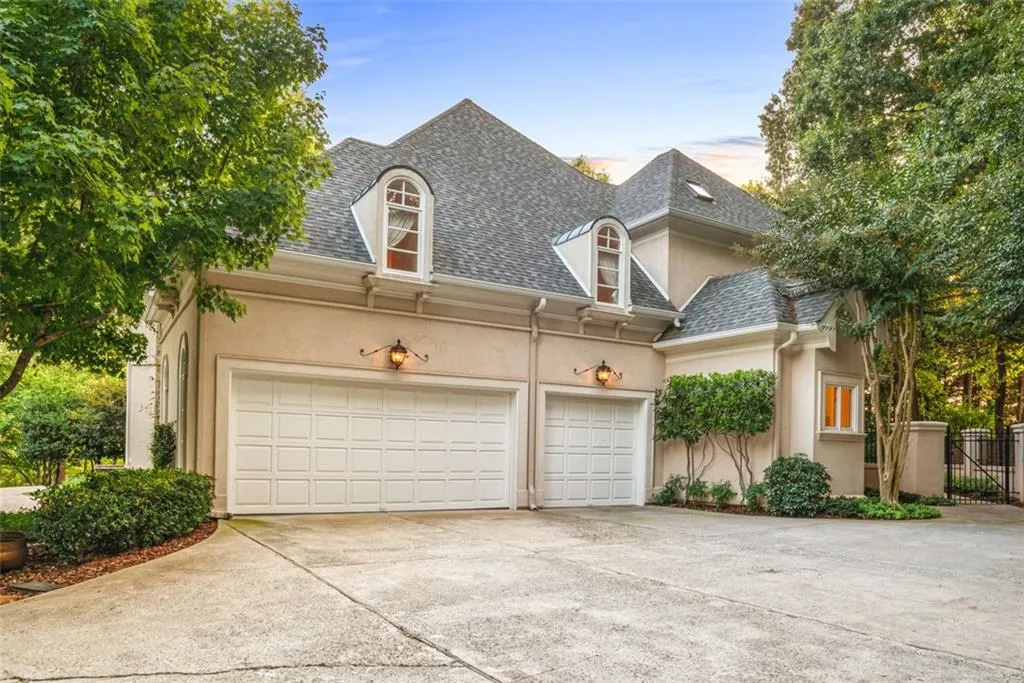 3 car garage with EVCharger & large storage closets - Garage stays neat!