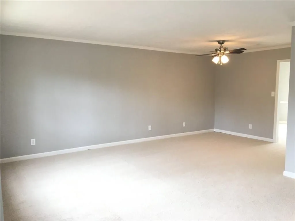 280 Winding River Drive Unit C, Dunwoody, Georgia 30350, 3 Bedrooms Bedrooms, ,2 BathroomsBathrooms,Residential,Sold,280 Winding River Drive Unit C,5986526