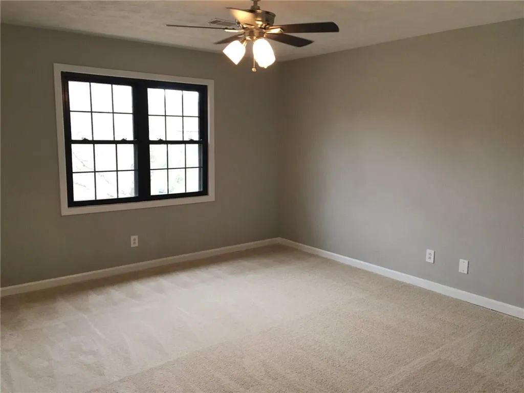 280 Winding River Drive Unit C, Dunwoody, Georgia 30350, 3 Bedrooms Bedrooms, ,2 BathroomsBathrooms,Residential,Sold,280 Winding River Drive Unit C,5986526