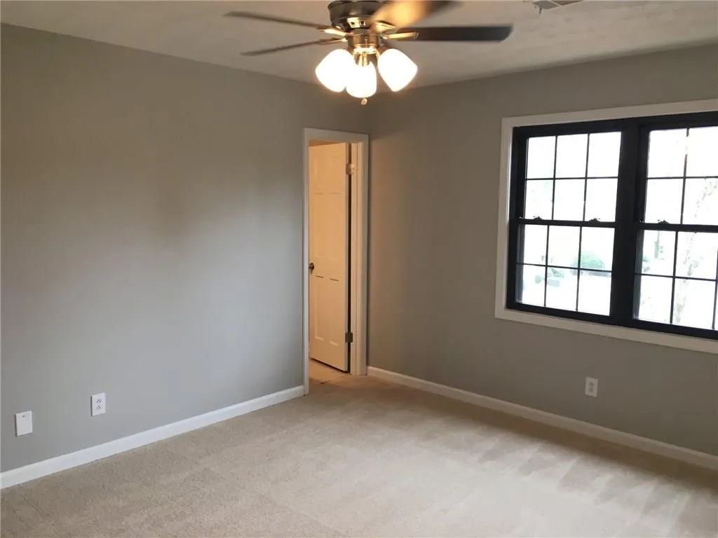 280 Winding River Drive Unit C, Dunwoody, Georgia 30350, 3 Bedrooms Bedrooms, ,2 BathroomsBathrooms,Residential,Sold,280 Winding River Drive Unit C,5986526