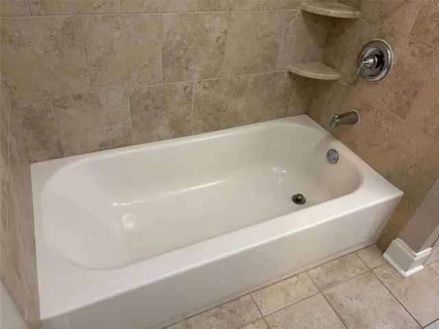 1170