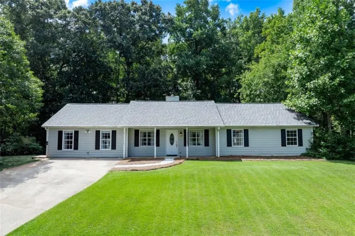 1599 Jockey Court, Auburn, Georgia 30011