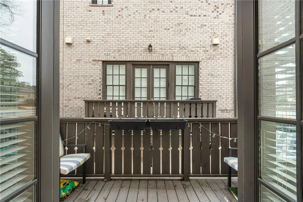6614 Sterling Drive Unit 683, Sandy Springs, Georgia 30328, 1 Bedroom Bedrooms, ,1 BathroomBathrooms,Residential,Sold,6614 Sterling Drive Unit 683,7006696