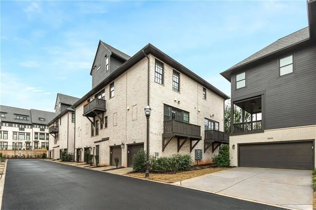 6614 Sterling Drive Unit 683, Sandy Springs, Georgia 30328, 1 Bedroom Bedrooms, ,1 BathroomBathrooms,Residential,Sold,6614 Sterling Drive Unit 683,7006696
