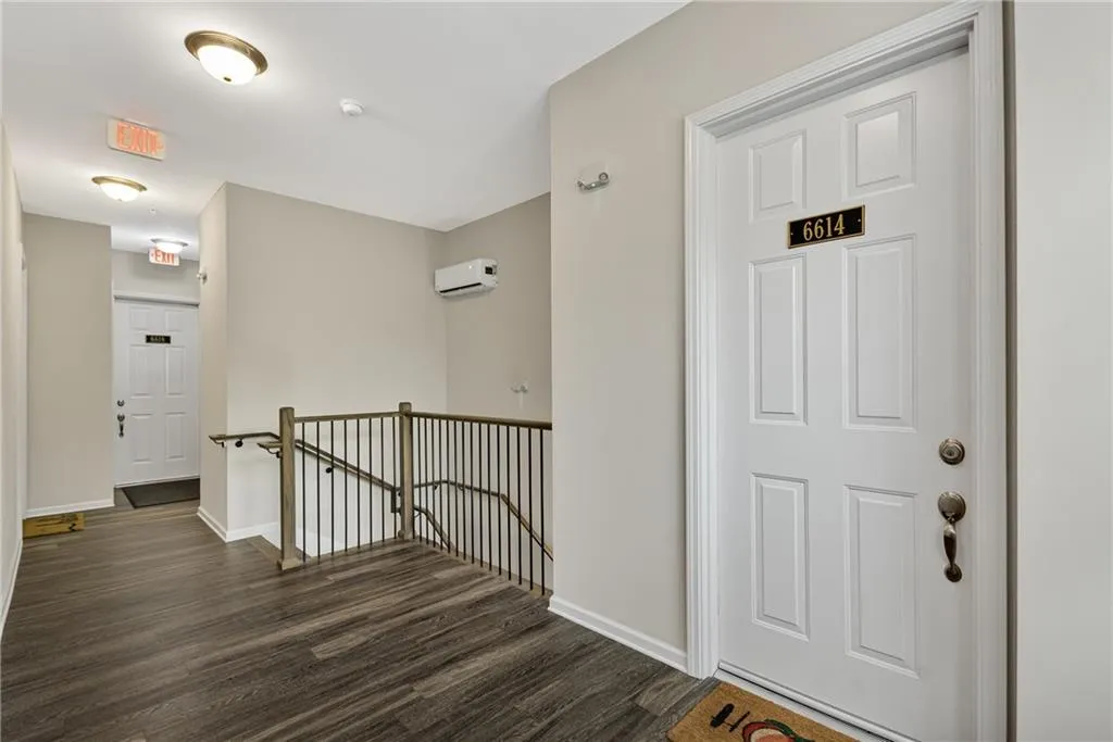 6614 Sterling Drive Unit 683, Sandy Springs, Georgia 30328, 1 Bedroom Bedrooms, ,1 BathroomBathrooms,Residential,Sold,6614 Sterling Drive Unit 683,7006696