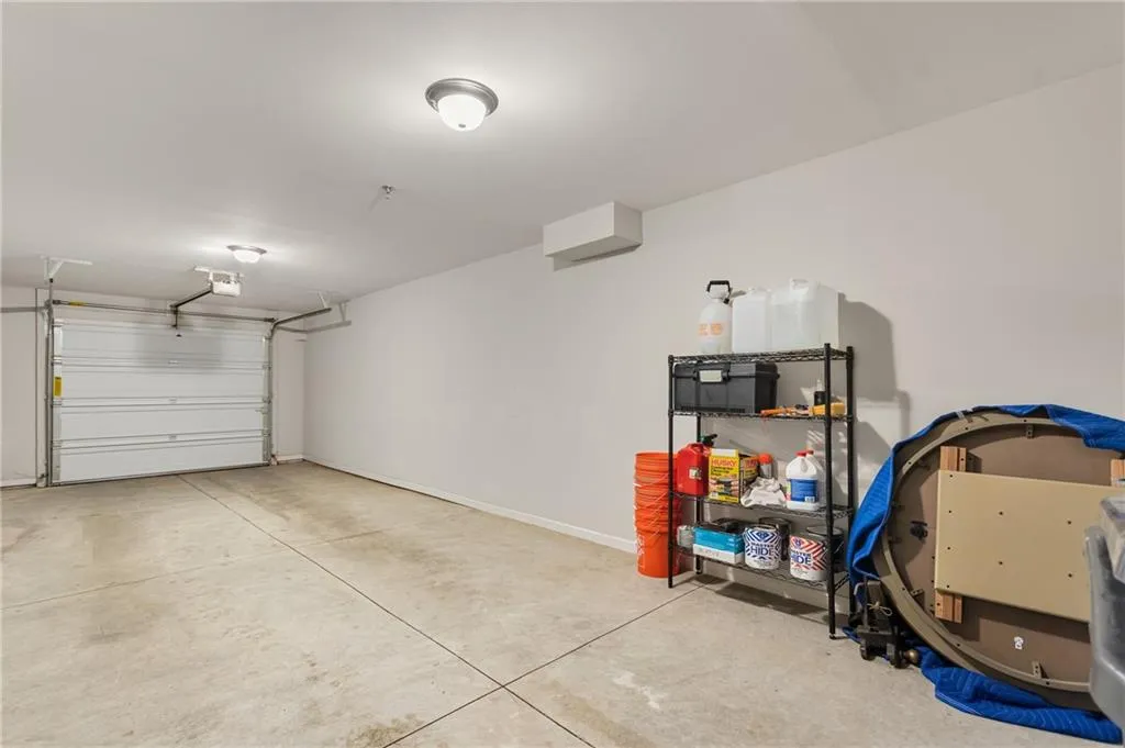 6614 Sterling Drive Unit 683, Sandy Springs, Georgia 30328, 1 Bedroom Bedrooms, ,1 BathroomBathrooms,Residential,Sold,6614 Sterling Drive Unit 683,7006696
