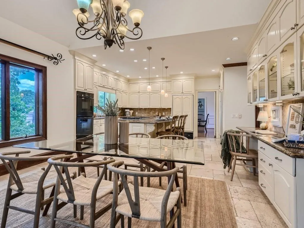 45 Pointe Ridge Drive, Sandy Springs, Georgia 30328, 6 Bedrooms Bedrooms, ,5 BathroomsBathrooms,Residential,Sold,45 Pointe Ridge Drive,7241455