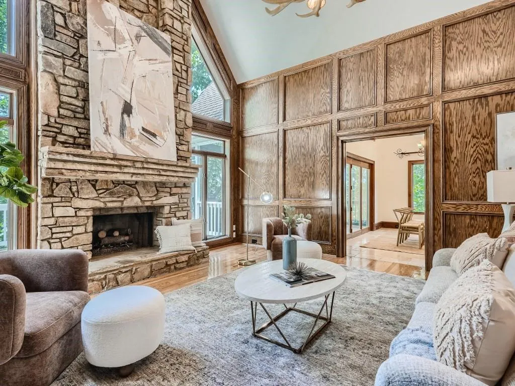 45 Pointe Ridge Drive, Sandy Springs, Georgia 30328, 6 Bedrooms Bedrooms, ,5 BathroomsBathrooms,Residential,Sold,45 Pointe Ridge Drive,7241455
