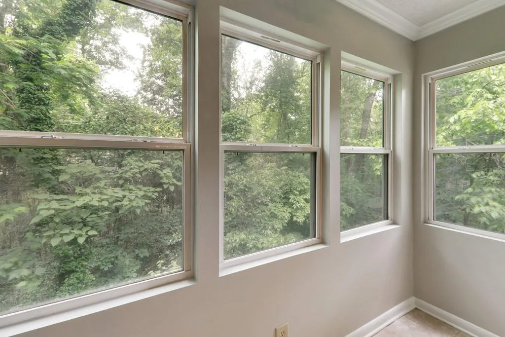 5157 Roswell Road Unit 5, Sandy Springs, Georgia 30342, 1 Bedroom Bedrooms, ,1 BathroomBathrooms,Residential,Sold,5157 Roswell Road Unit 5,6723189