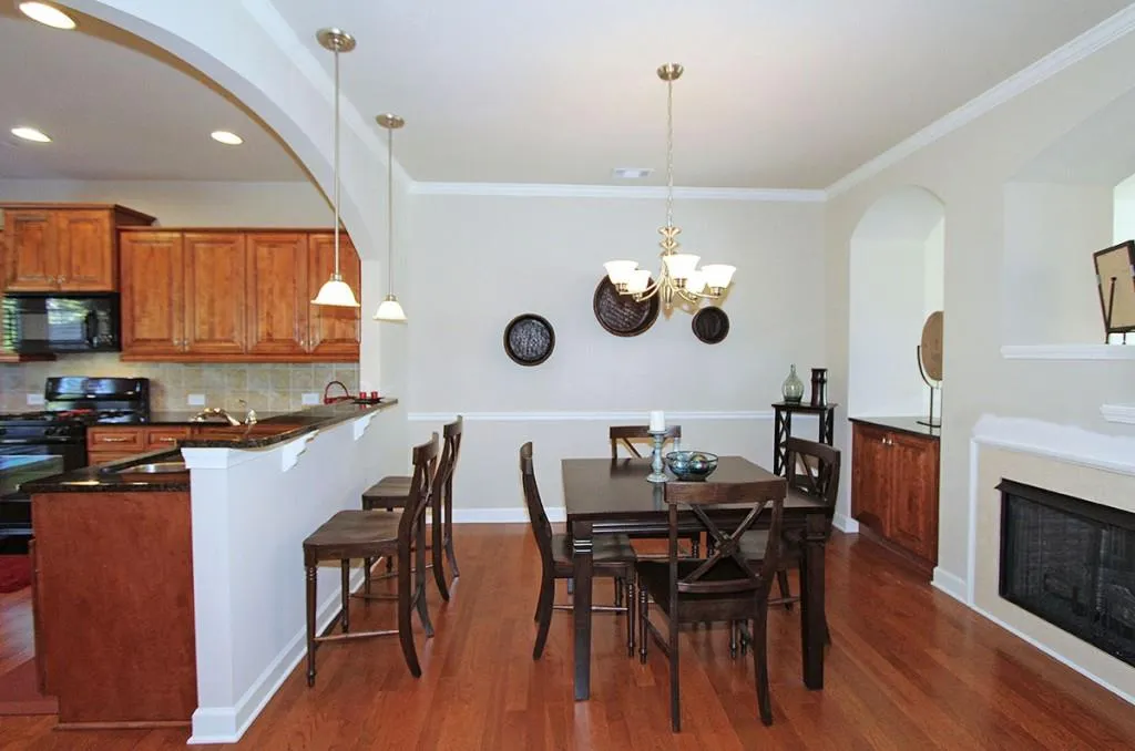 7290 Glisten Avenue Unit 94, Sandy Springs, Georgia 30328, 3 Bedrooms Bedrooms, ,3 BathroomsBathrooms,Residential,Sold,7290 Glisten Avenue Unit 94,5614859