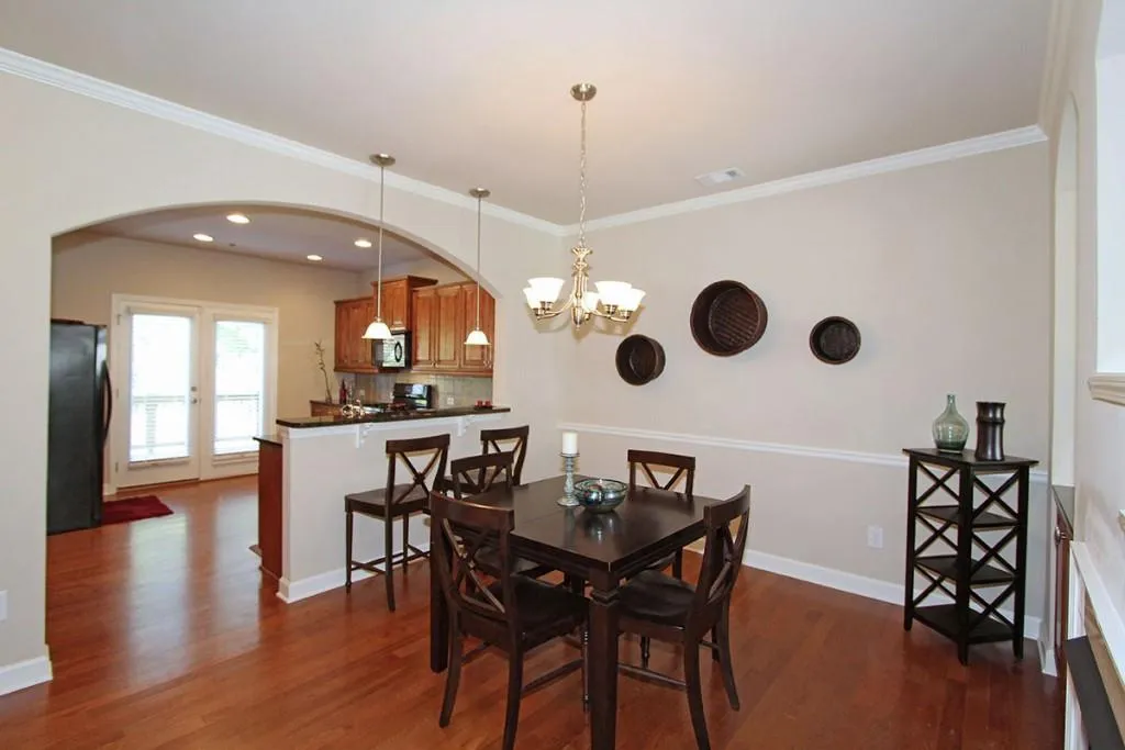 7290 Glisten Avenue Unit 94, Sandy Springs, Georgia 30328, 3 Bedrooms Bedrooms, ,3 BathroomsBathrooms,Residential,Sold,7290 Glisten Avenue Unit 94,5614859