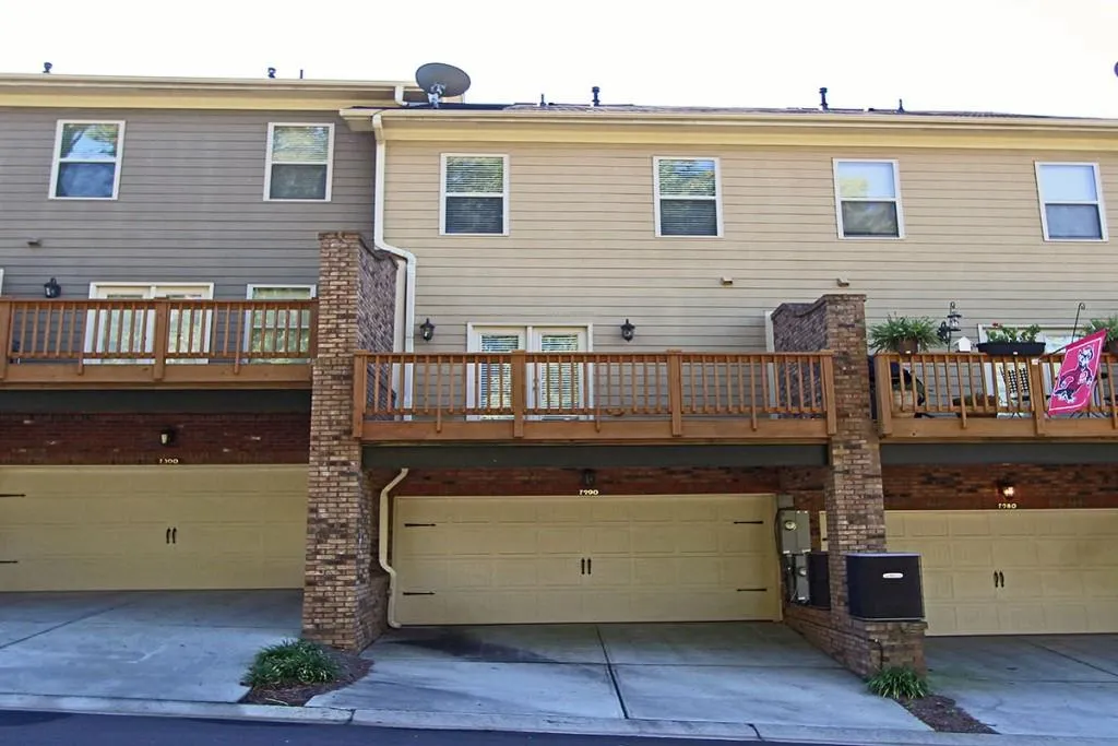 7290 Glisten Avenue Unit 94, Sandy Springs, Georgia 30328, 3 Bedrooms Bedrooms, ,3 BathroomsBathrooms,Residential,Sold,7290 Glisten Avenue Unit 94,5614859