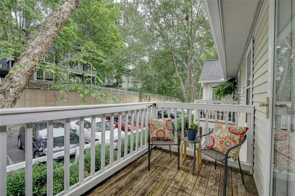 1110 Gettysburg Place, Sandy Springs, Georgia 30350, 2 Bedrooms Bedrooms, ,2 BathroomsBathrooms,Residential,Sold,1110 Gettysburg Place,7100831