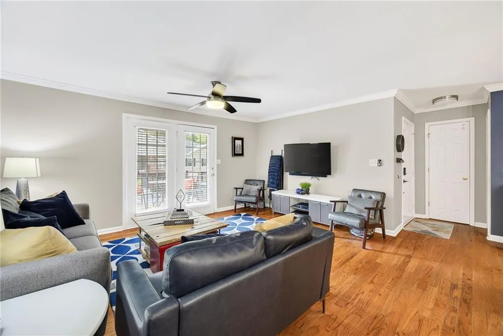 1704 Brighton Point, Atlanta, Georgia 30328, 2 Bedrooms Bedrooms, ,2 BathroomsBathrooms,Residential,For Sale,1704 Brighton Point,7654901