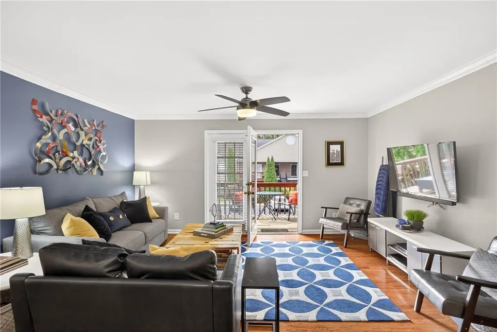1704 Brighton Point, Atlanta, Georgia 30328, 2 Bedrooms Bedrooms, ,2 BathroomsBathrooms,Residential,For Sale,1704 Brighton Point,7654901