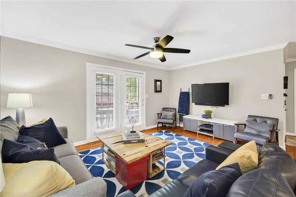 1704 Brighton Point, Atlanta, Georgia 30328, 2 Bedrooms Bedrooms, ,2 BathroomsBathrooms,Residential,For Sale,1704 Brighton Point,7654901