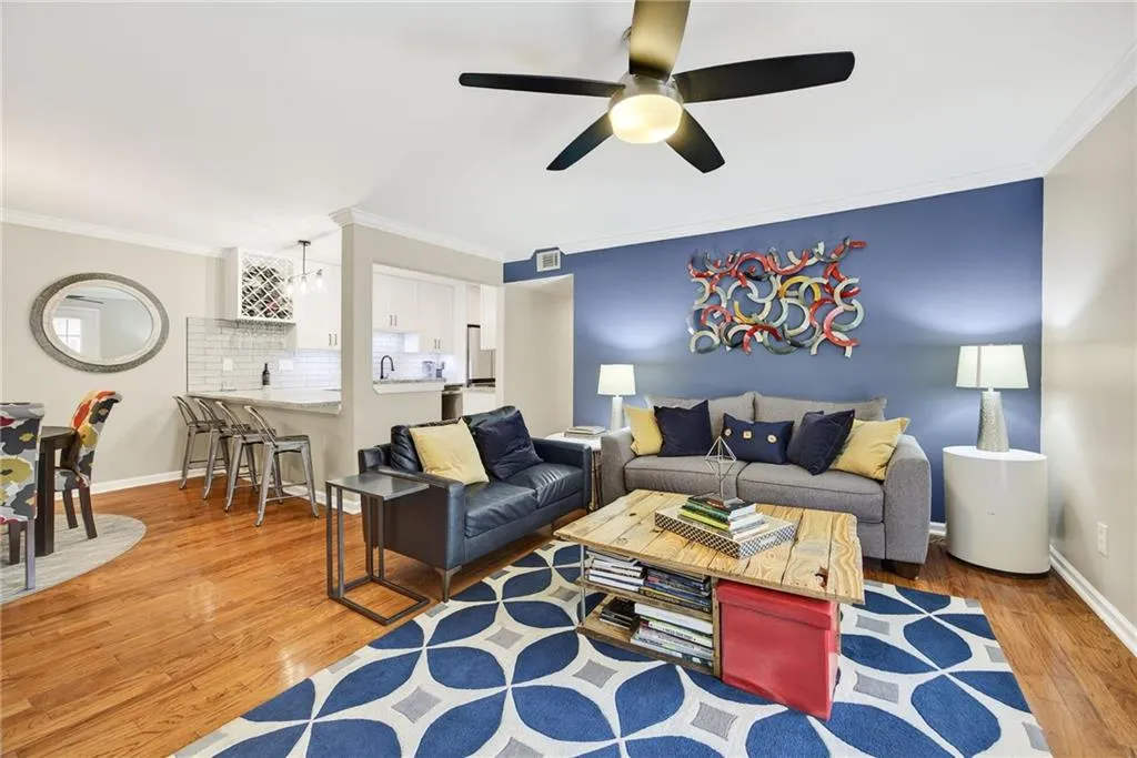 1704 Brighton Point, Atlanta, Georgia 30328, 2 Bedrooms Bedrooms, ,2 BathroomsBathrooms,Residential,For Sale,1704 Brighton Point,7654901