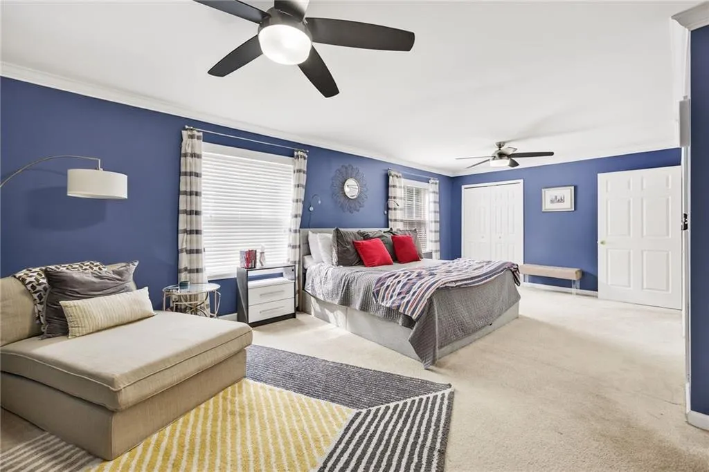 1704 Brighton Point, Atlanta, Georgia 30328, 2 Bedrooms Bedrooms, ,2 BathroomsBathrooms,Residential,For Sale,1704 Brighton Point,7654901