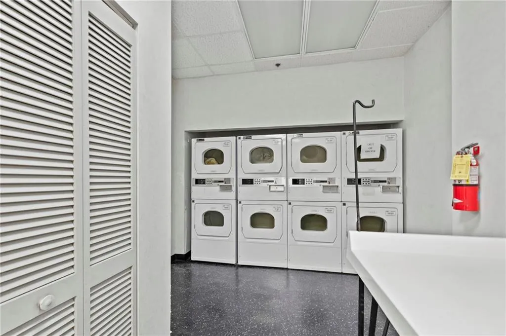 795 Hammond Drive Unit 1802, Atlanta, Georgia 30328, 1 Bedroom Bedrooms, ,1 BathroomBathrooms,Residential,Sold,795 Hammond Drive Unit 1802,7033077