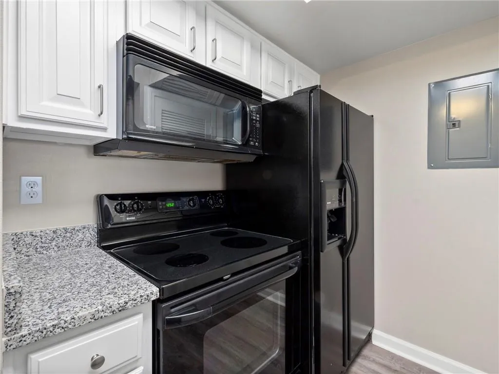 795 Hammond Drive Unit 1802, Atlanta, Georgia 30328, 1 Bedroom Bedrooms, ,1 BathroomBathrooms,Residential,Sold,795 Hammond Drive Unit 1802,7033077